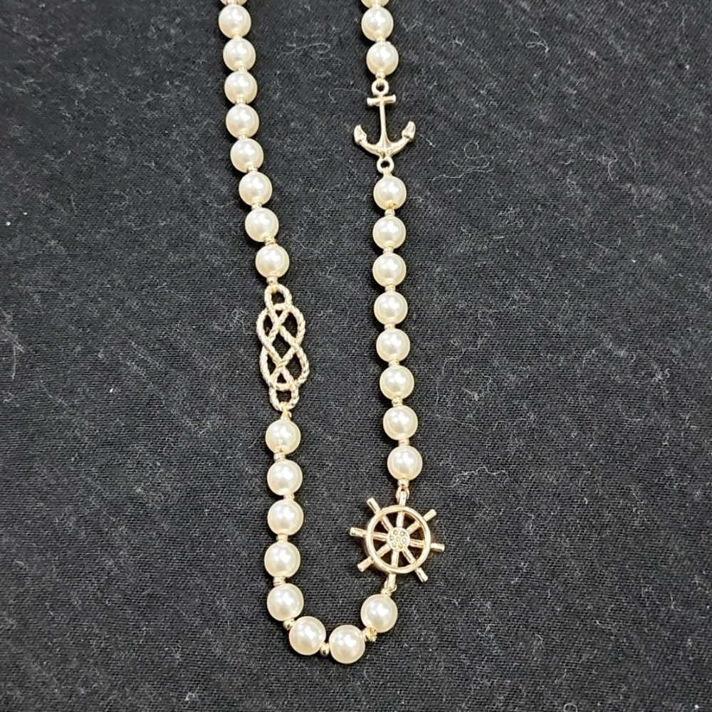 Nautical Style pearl necklace